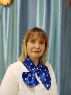 Воспитатель высшей категории Литвинова Елена Васильевна